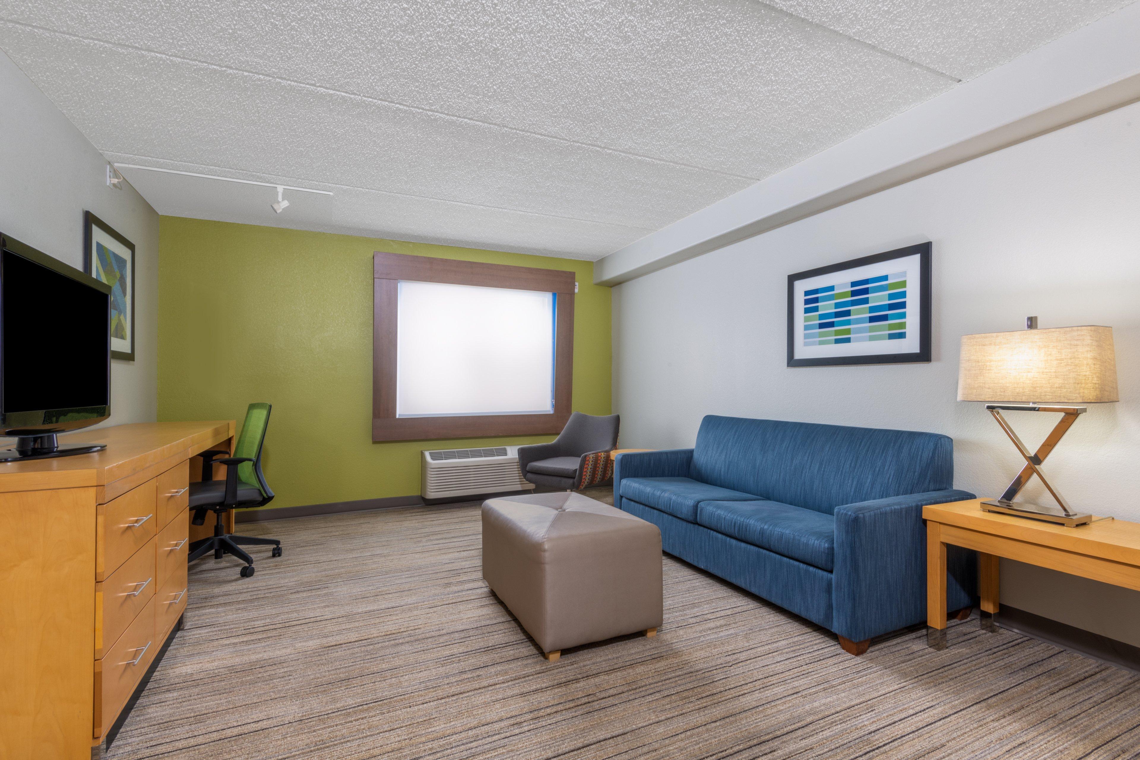 Holiday Inn Express & Suites Wheat Ridge-Denver West By Ihg Exterior photo