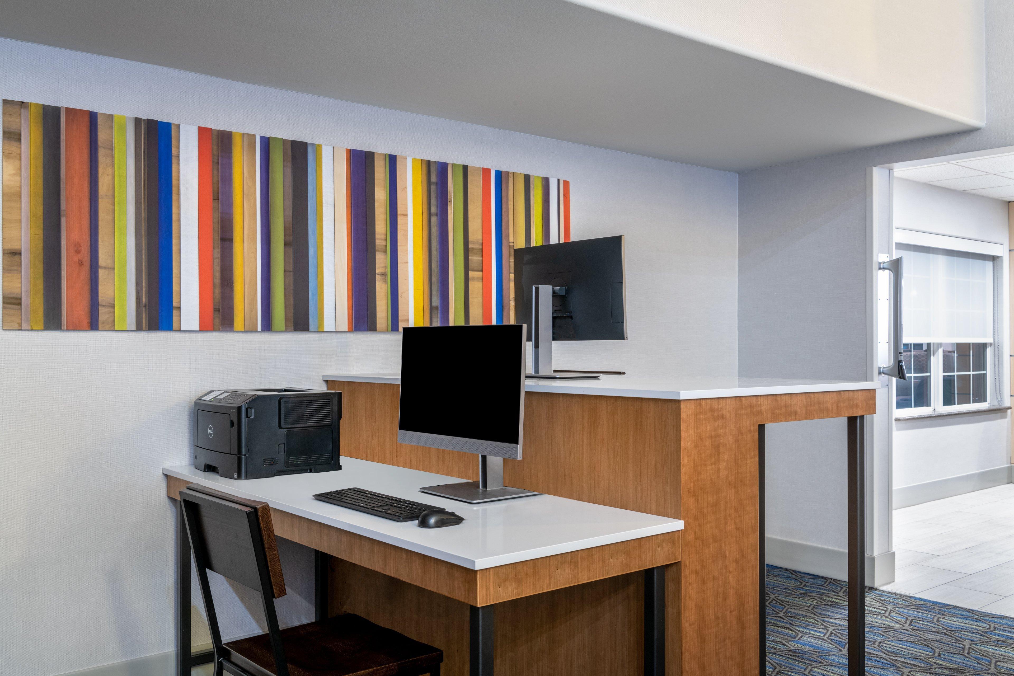 Holiday Inn Express & Suites Wheat Ridge-Denver West By Ihg Exterior photo
