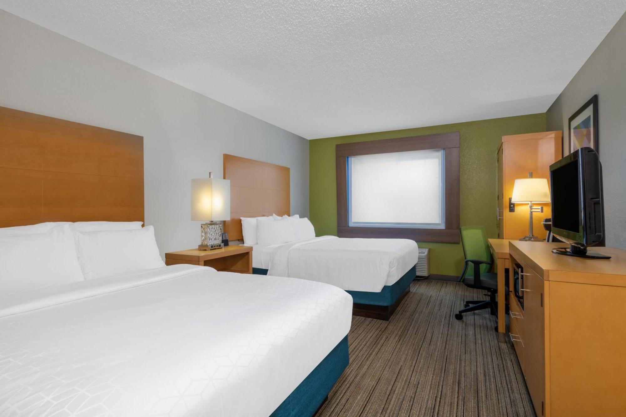 Holiday Inn Express & Suites Wheat Ridge-Denver West By Ihg Exterior photo